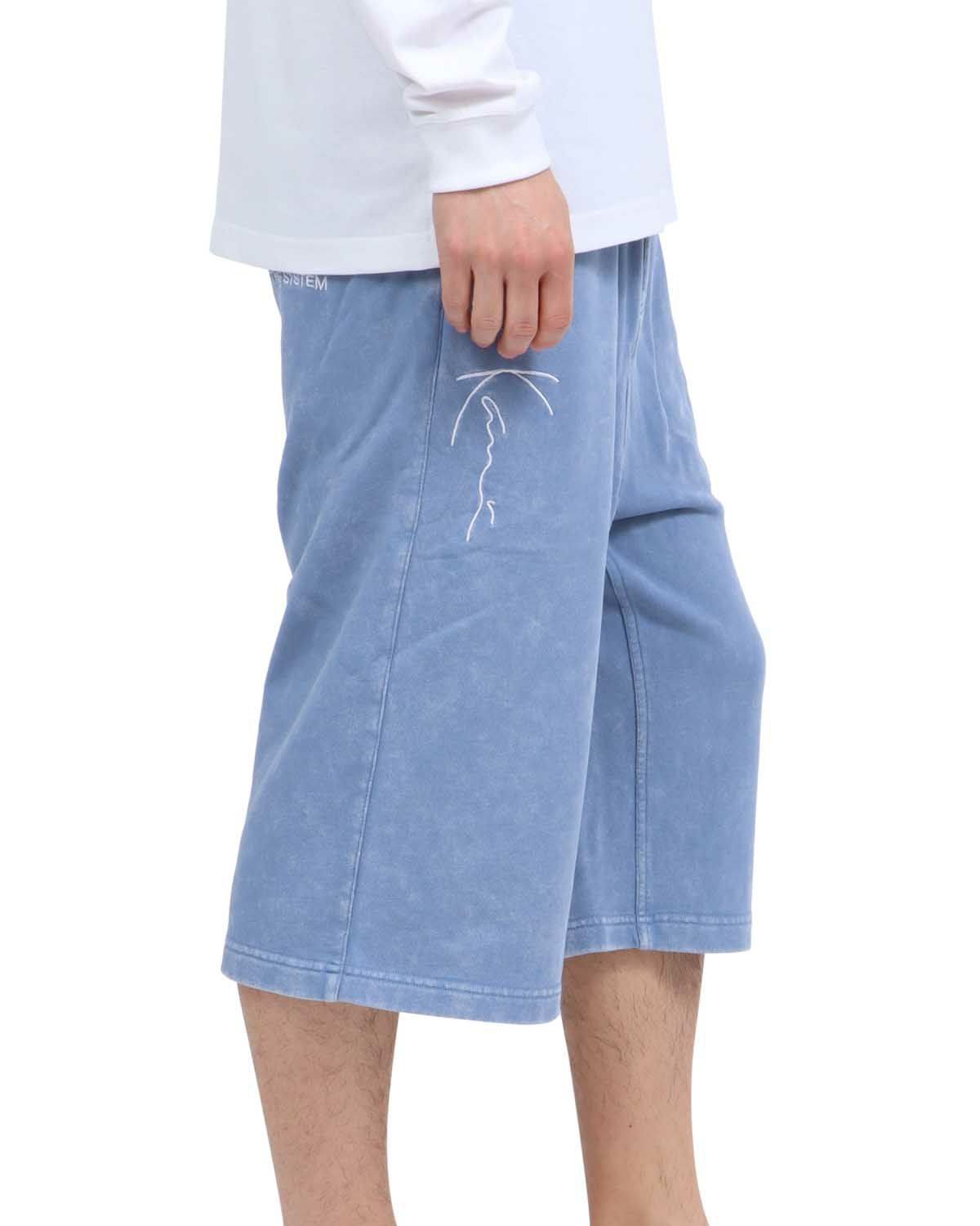 ブルー：180cm67kg(Mサイズ着用)