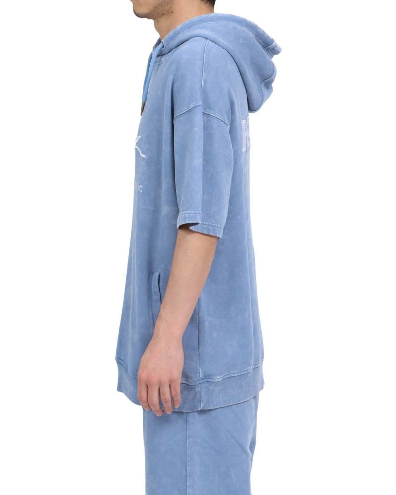 ブルー：180cm67kg(Lサイズ着用)