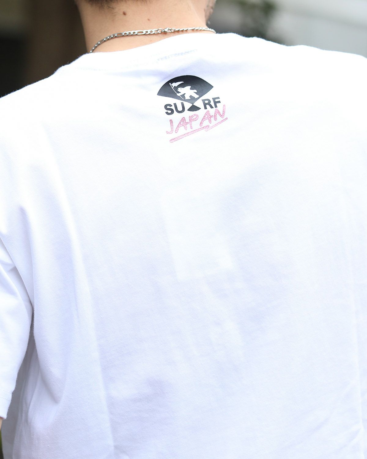 ホワイト：180cm67kg(Lサイズ着用)