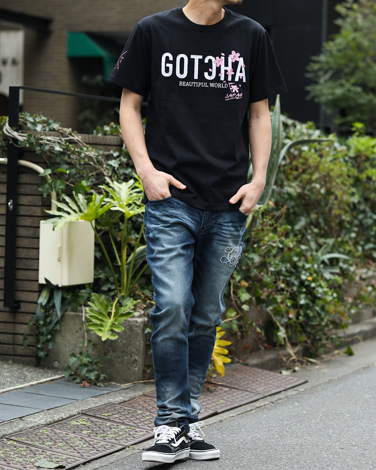 ブラック：180cm67kg(Lサイズ着用)