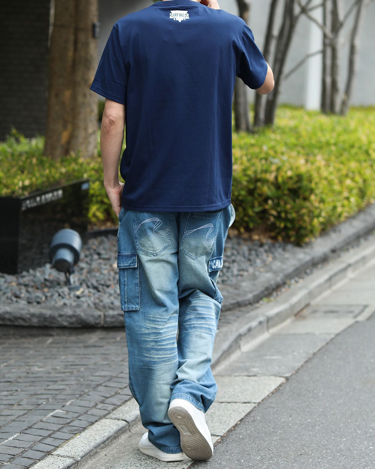 ネイビー：180cm67kg(Lサイズ着用)