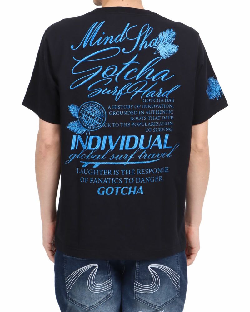 ブラック：180cm67kg(Lサイズ着用)