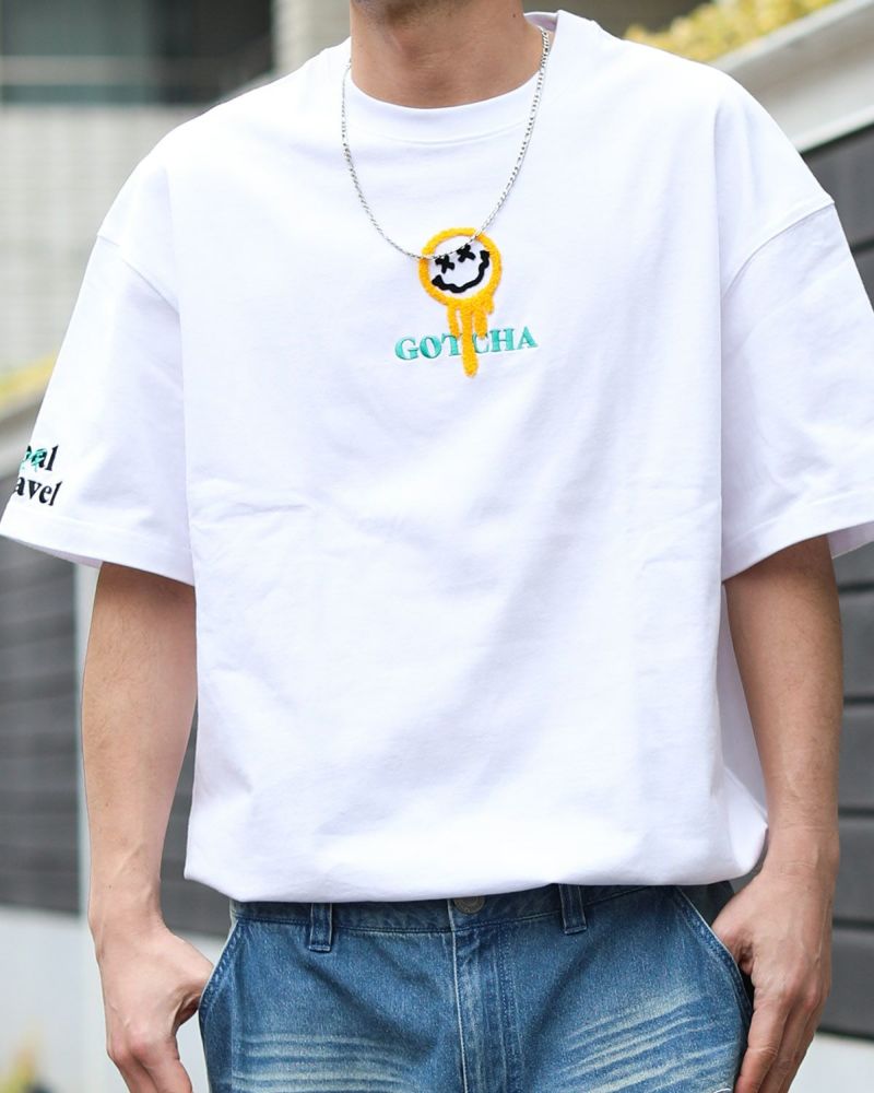 ホワイト：180cm67kg(Lサイズ着用)