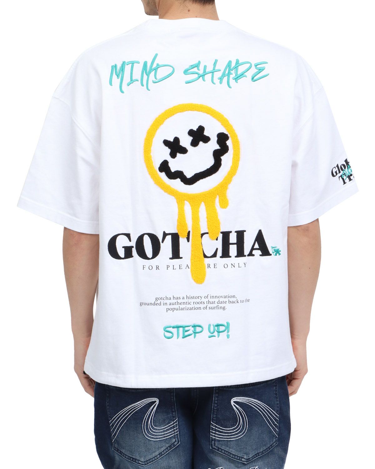 ホワイト：180cm67kg(Lサイズ着用)