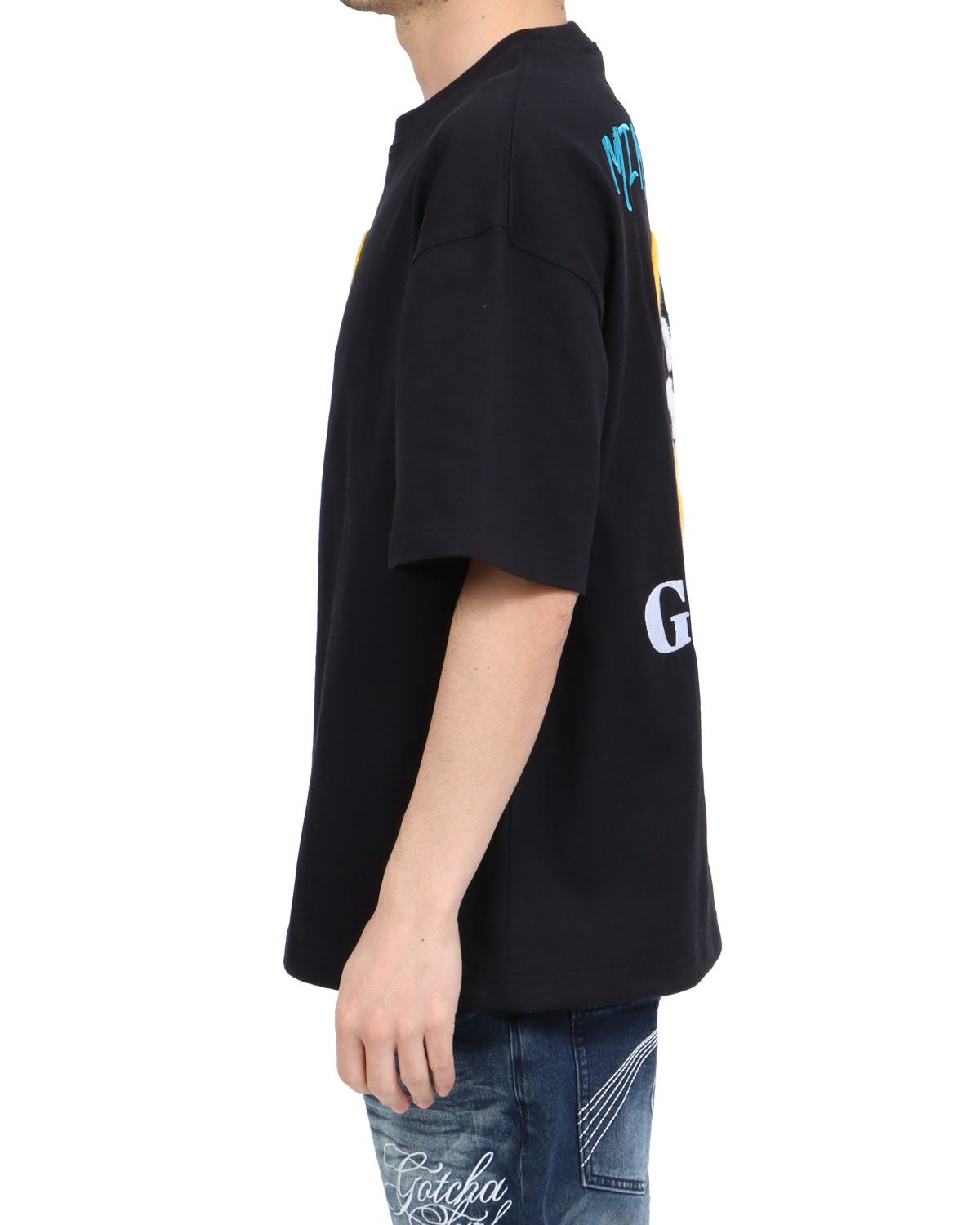 ブラック：180cm67kg(Lサイズ着用)