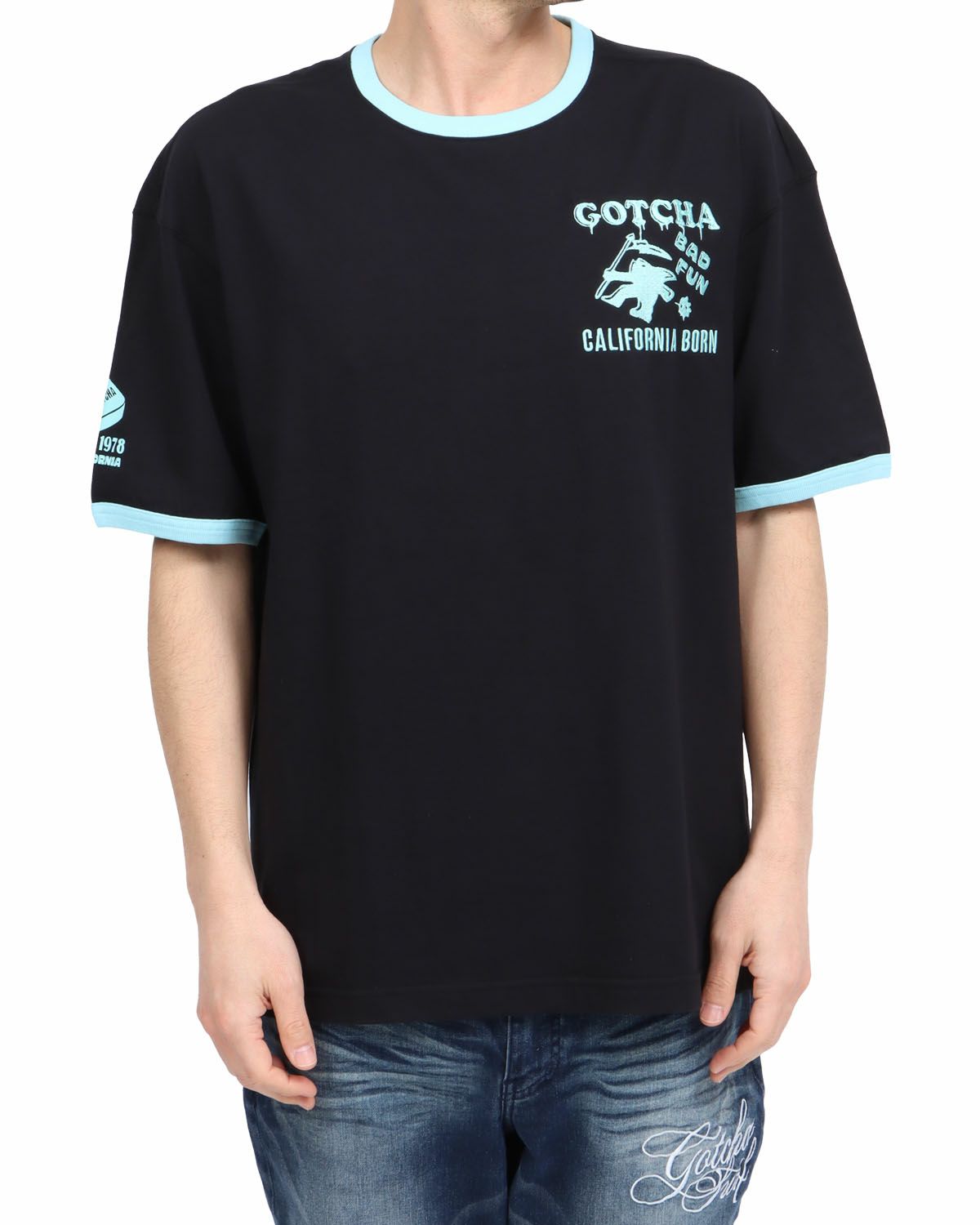 ブラック：180cm67kg(Lサイズ着用)