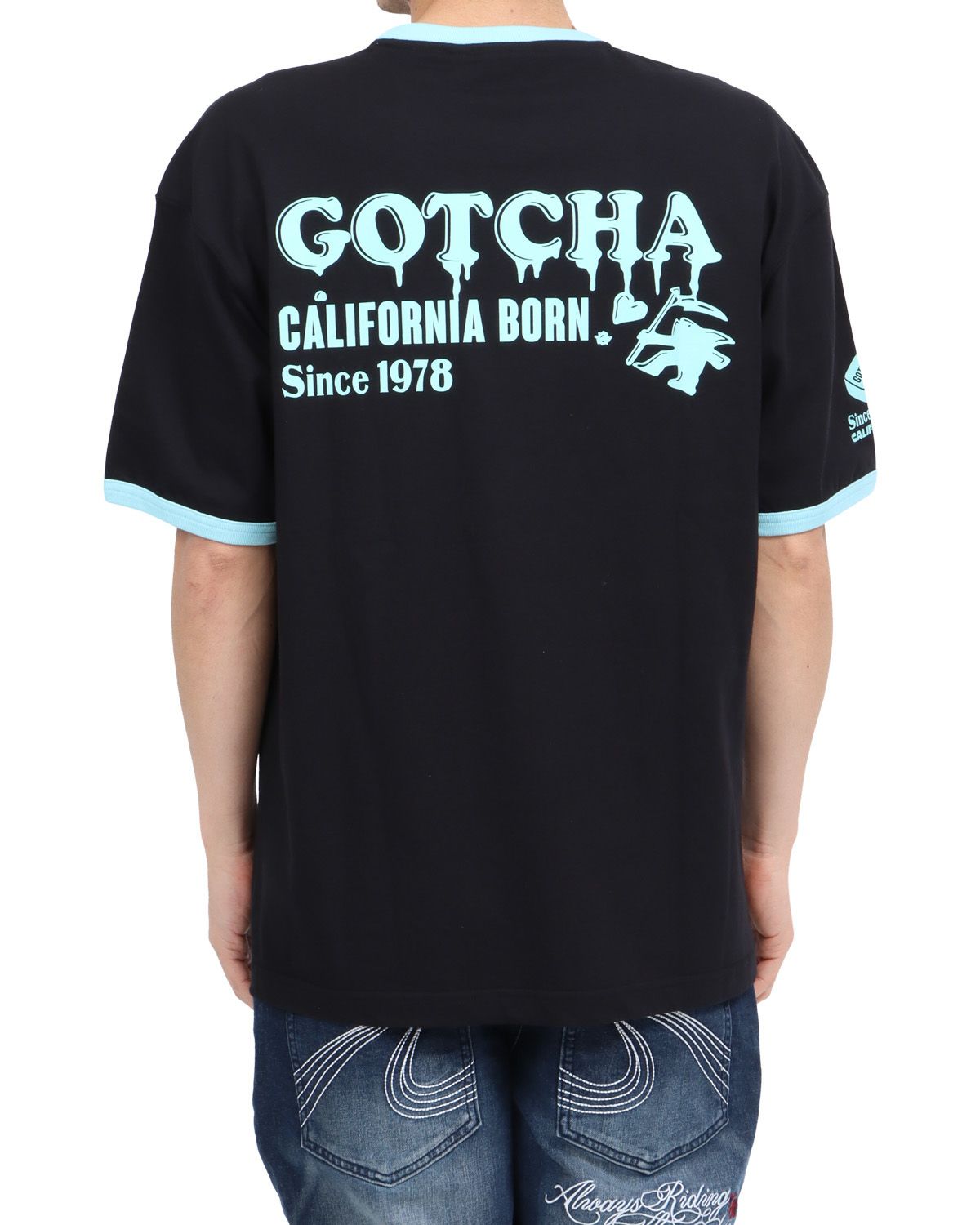 ブラック：180cm67kg(Lサイズ着用)