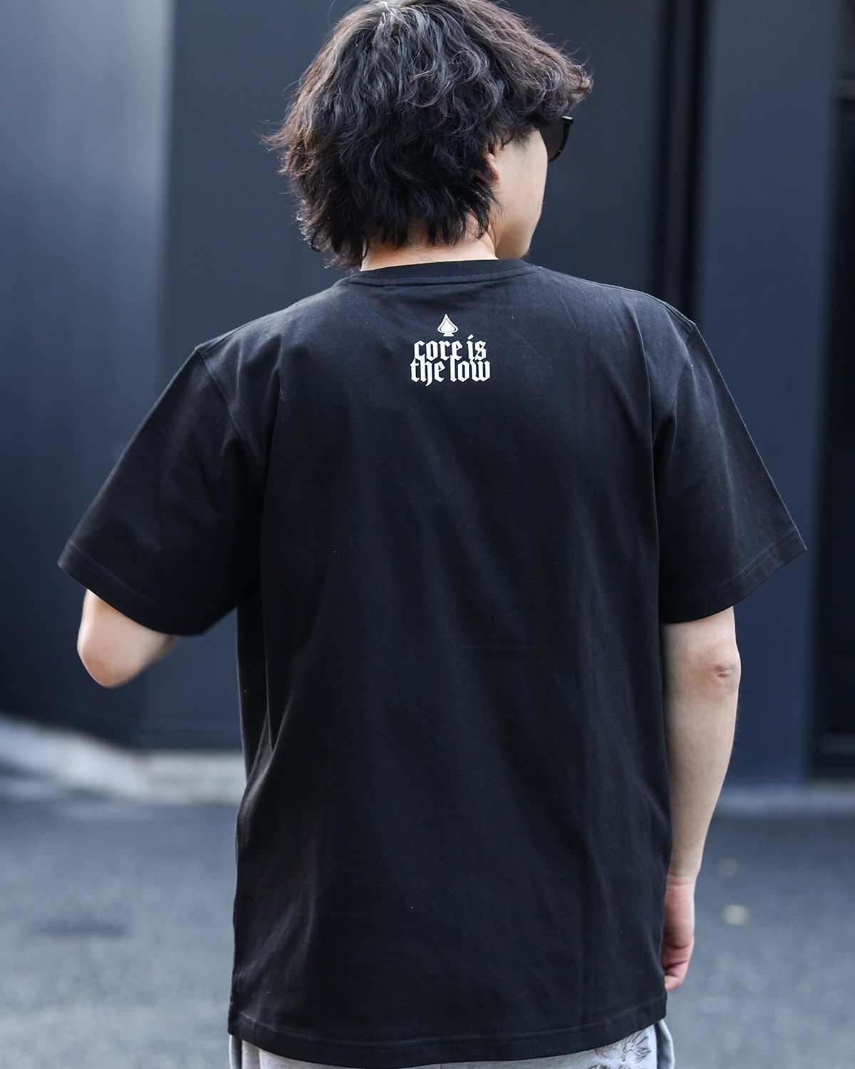 ブラック:173cm/63kg(Lサイズ着用)