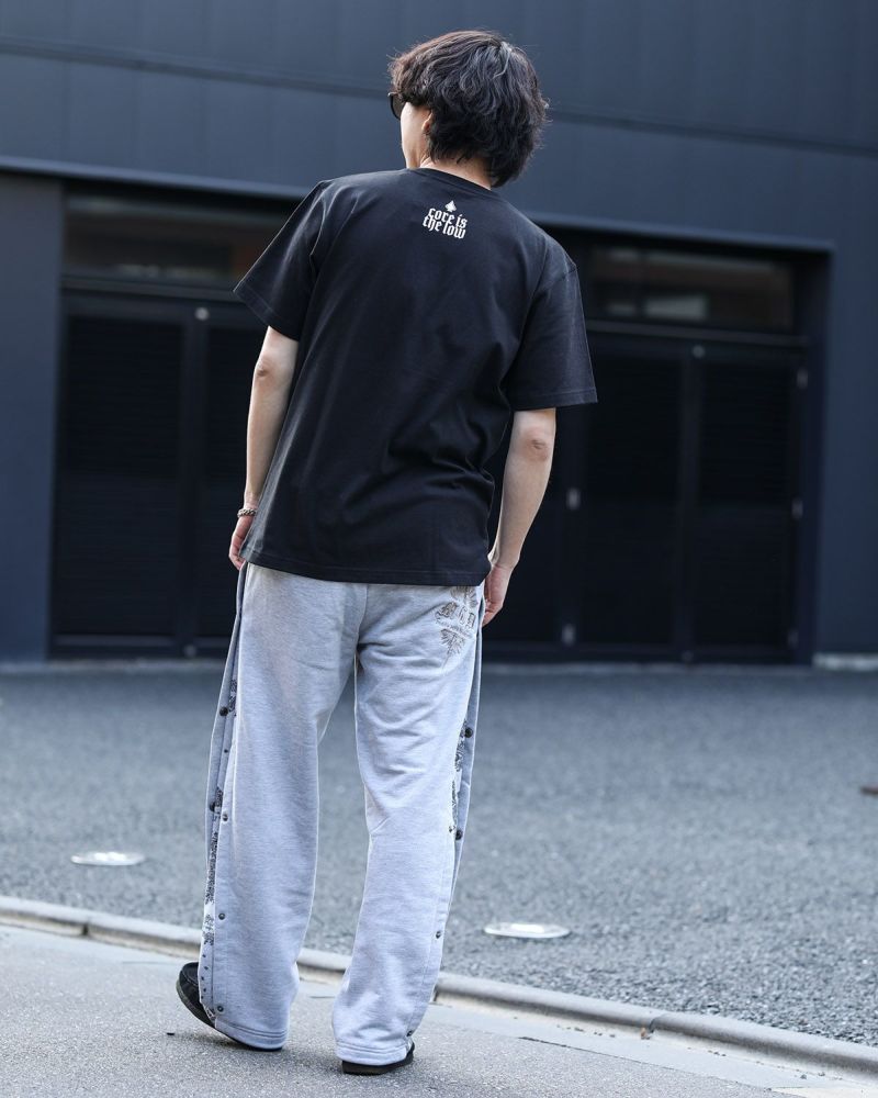 ブラック:173cm/63kg(Lサイズ着用)