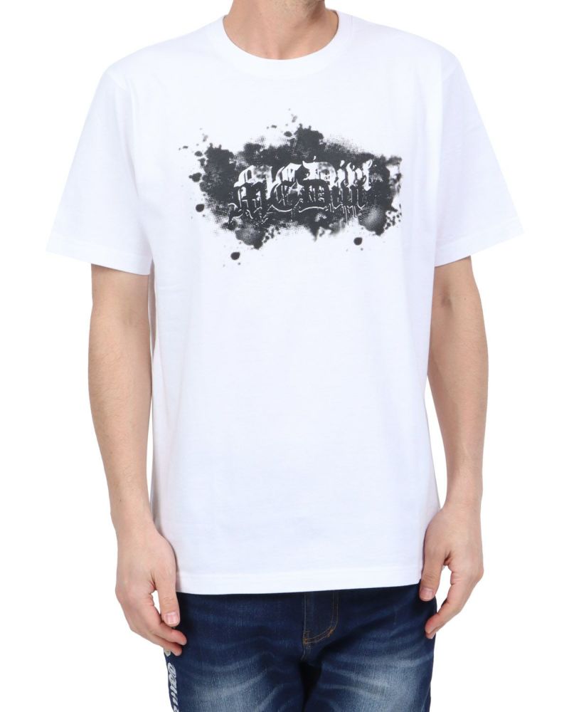 ホワイト：180cm67kg(Lサイズ着用)