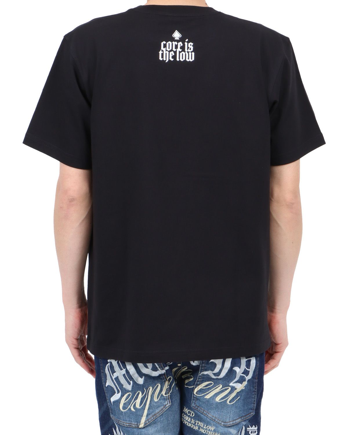 ブラック：180cm67kg(Lサイズ着用)