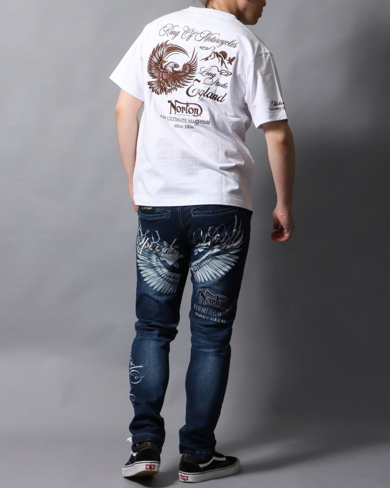 ホワイト：178cm/75kg(Lサイズ着用)