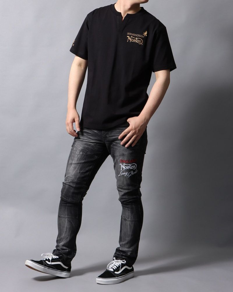 ブラック：178cm/75kg(Lサイズ着用)