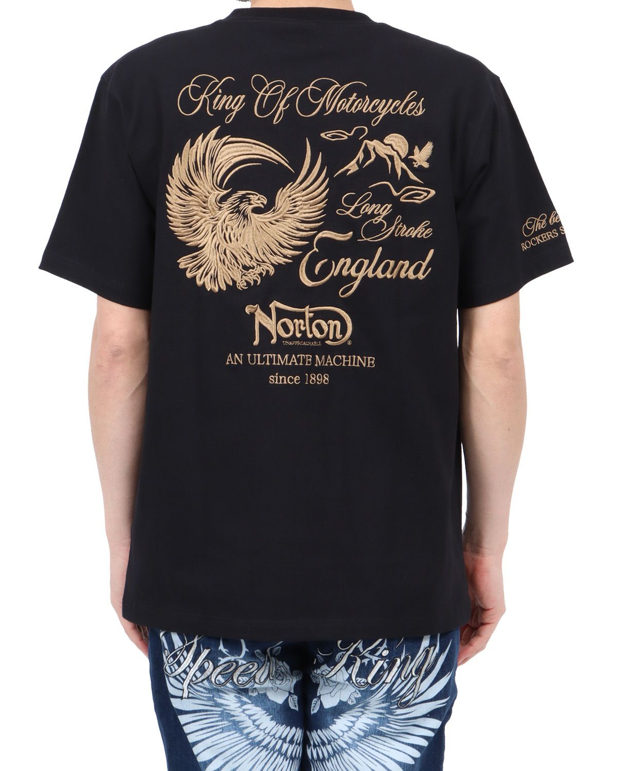 ブラック：180cm67kg(Lサイズ着用)