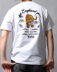 ホワイト：178cm/75kg(Lサイズ着用)