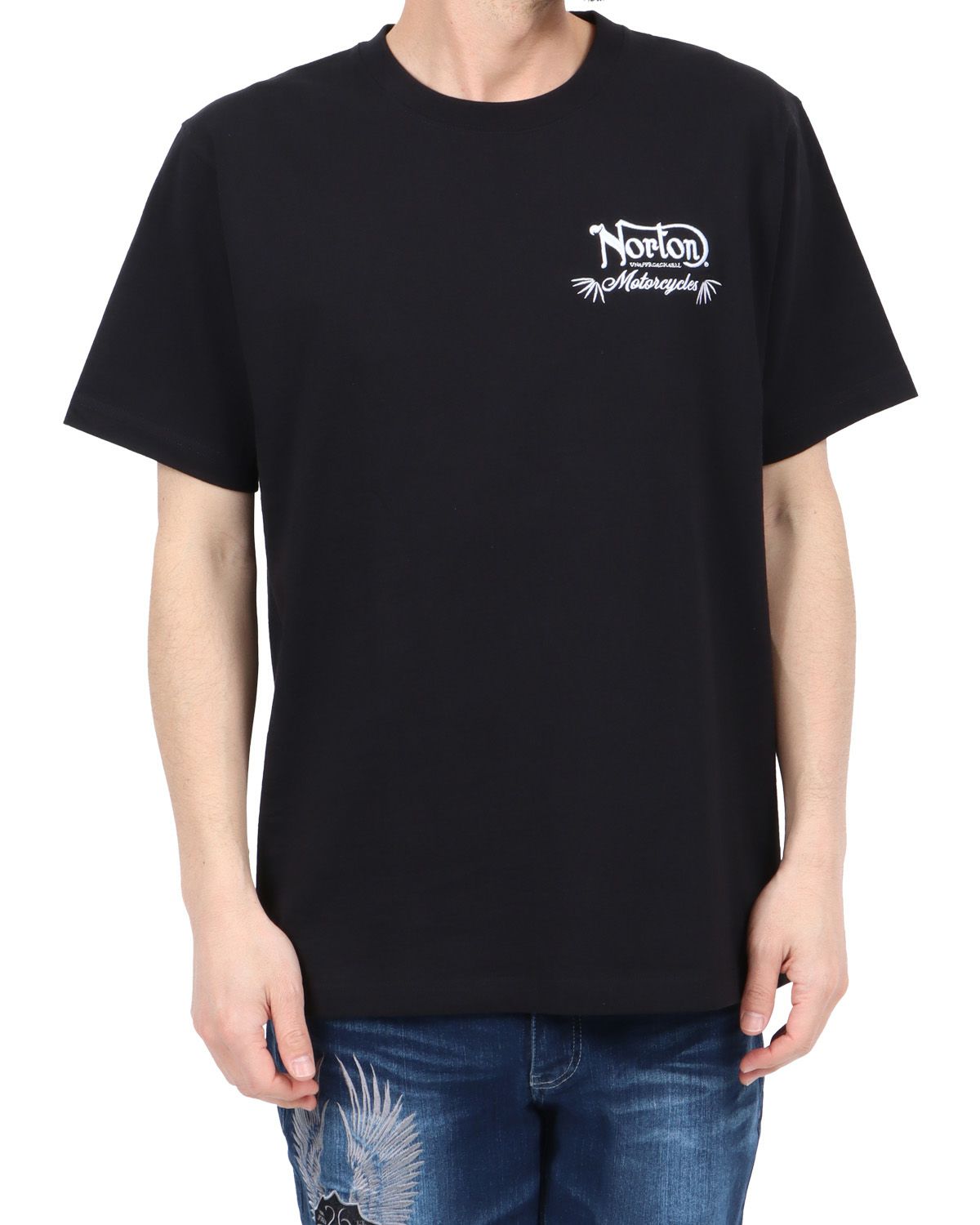 ブラック：180cm67kg(Lサイズ着用)