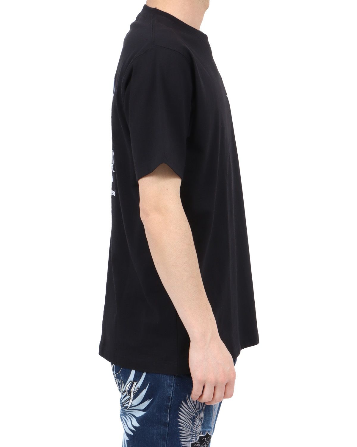 ブラック：180cm67kg(Lサイズ着用)