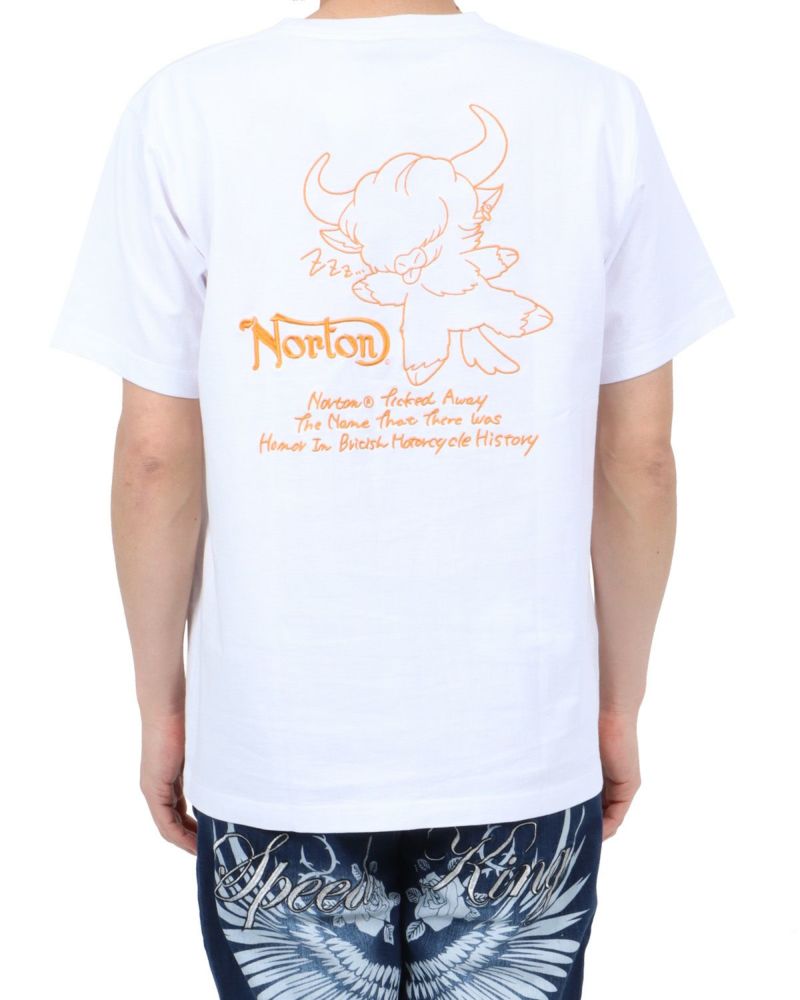 ホワイト：180cm67kg(Lサイズ着用)