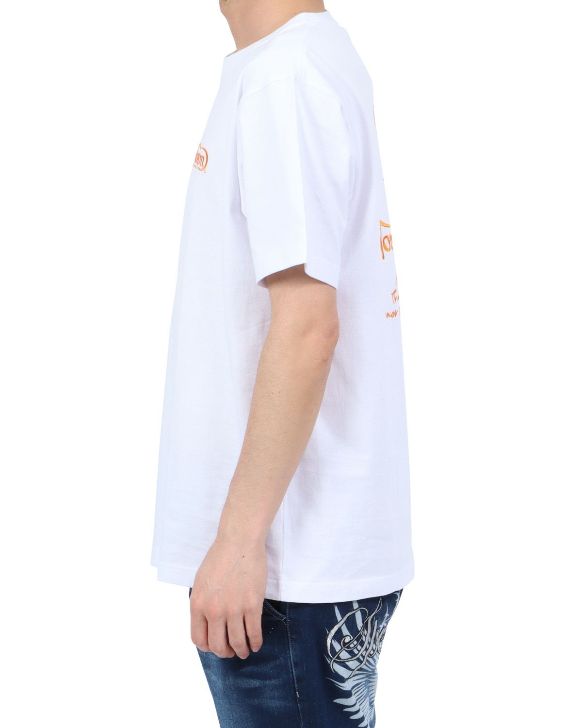 ホワイト：180cm67kg(Lサイズ着用)