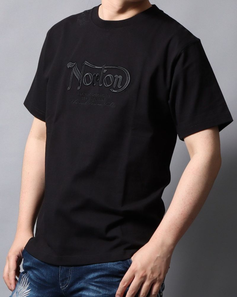 ブラック：178cm/75kg(Lサイズ着用)