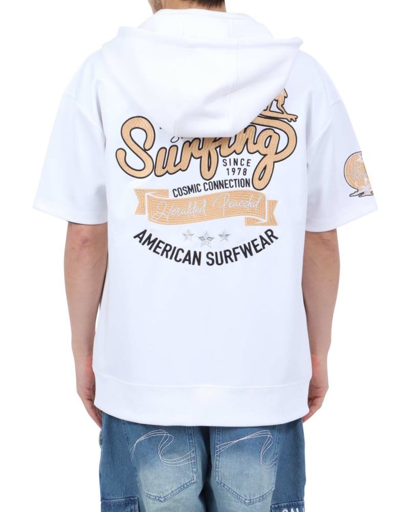 ホワイト：180cm67kg(Lサイズ着用)