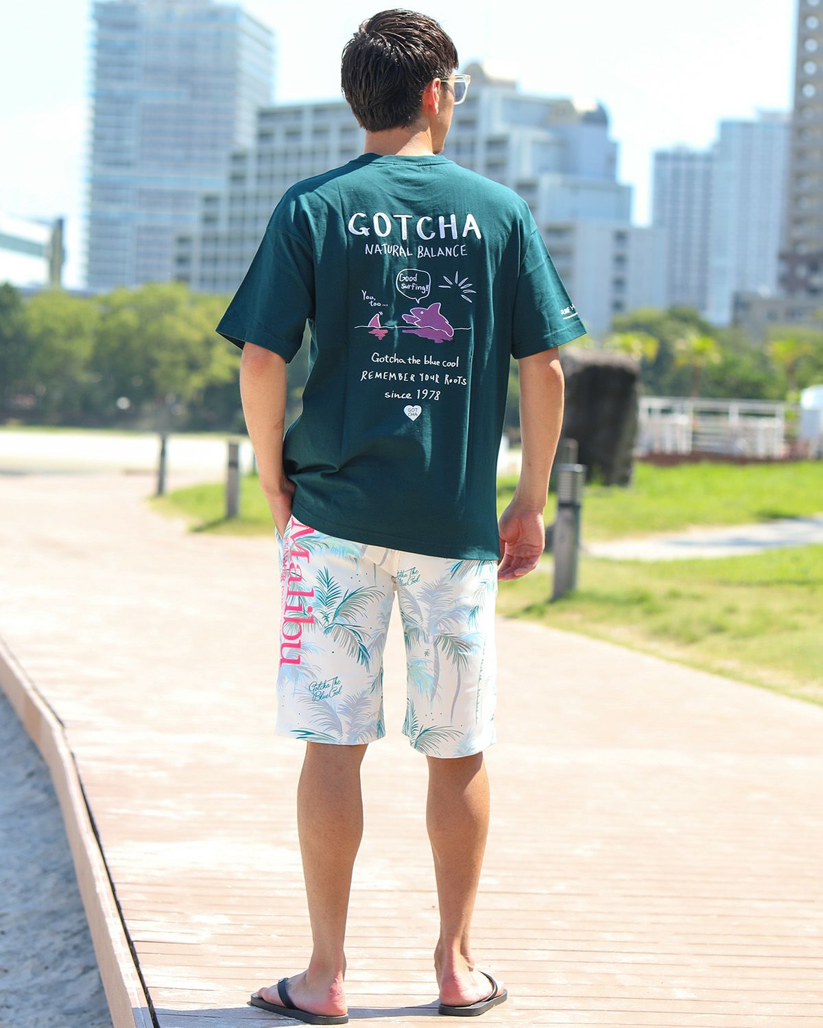 グリーン：180cm/70kg(Lサイズ着用)