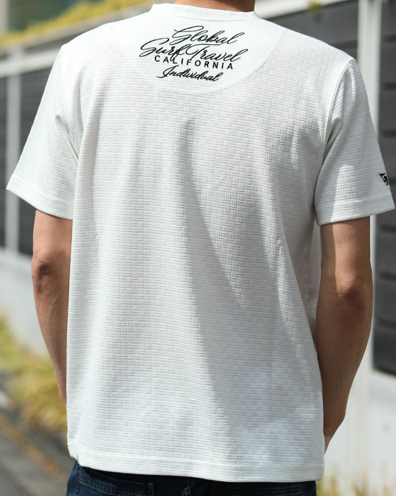 ホワイト：180cm67kg(Lサイズ着用)