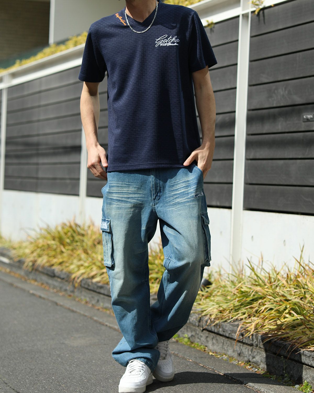 ネイビー：180cm67kg(Lサイズ着用)