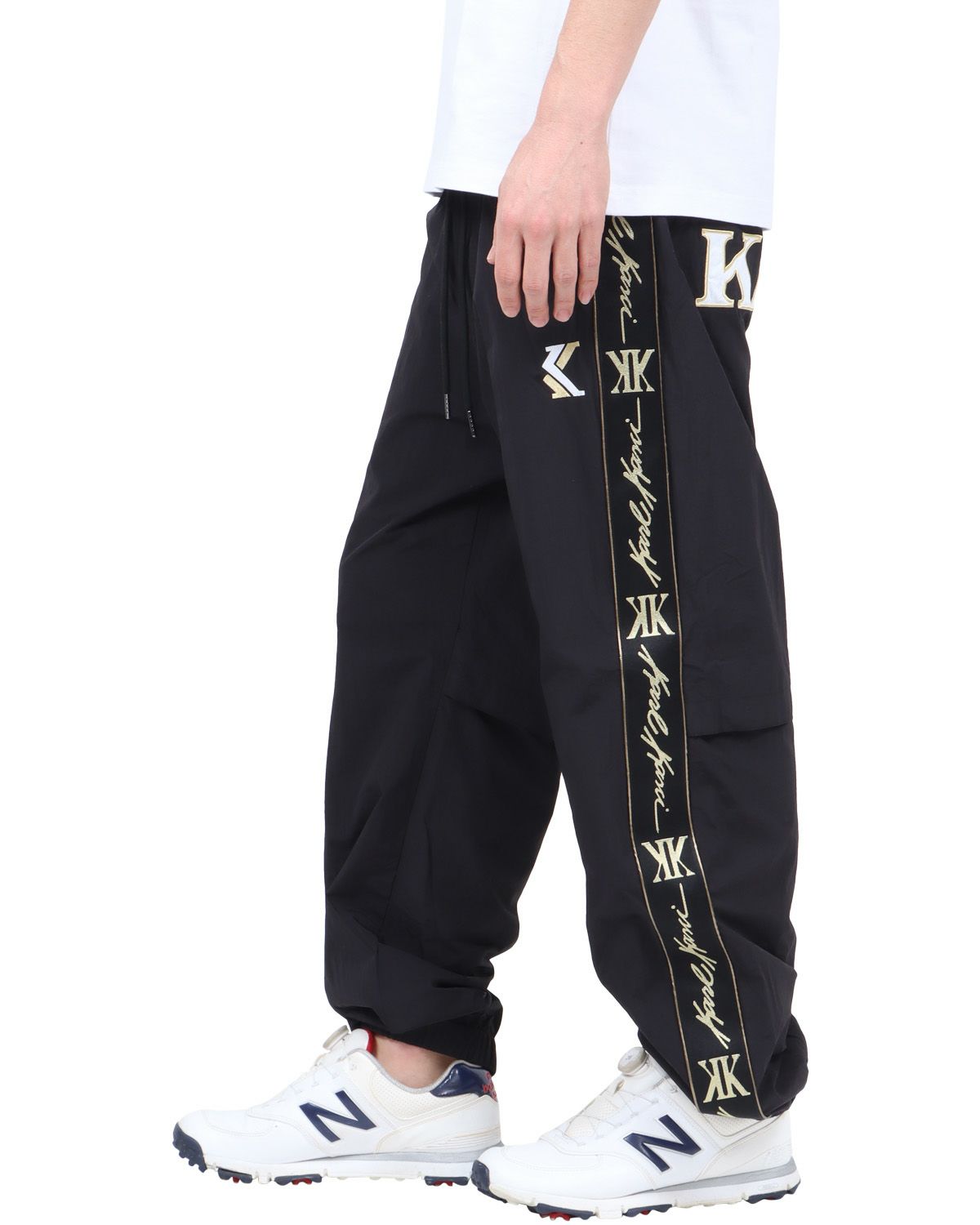 ブラック：180cm67kg(Lサイズ着用)