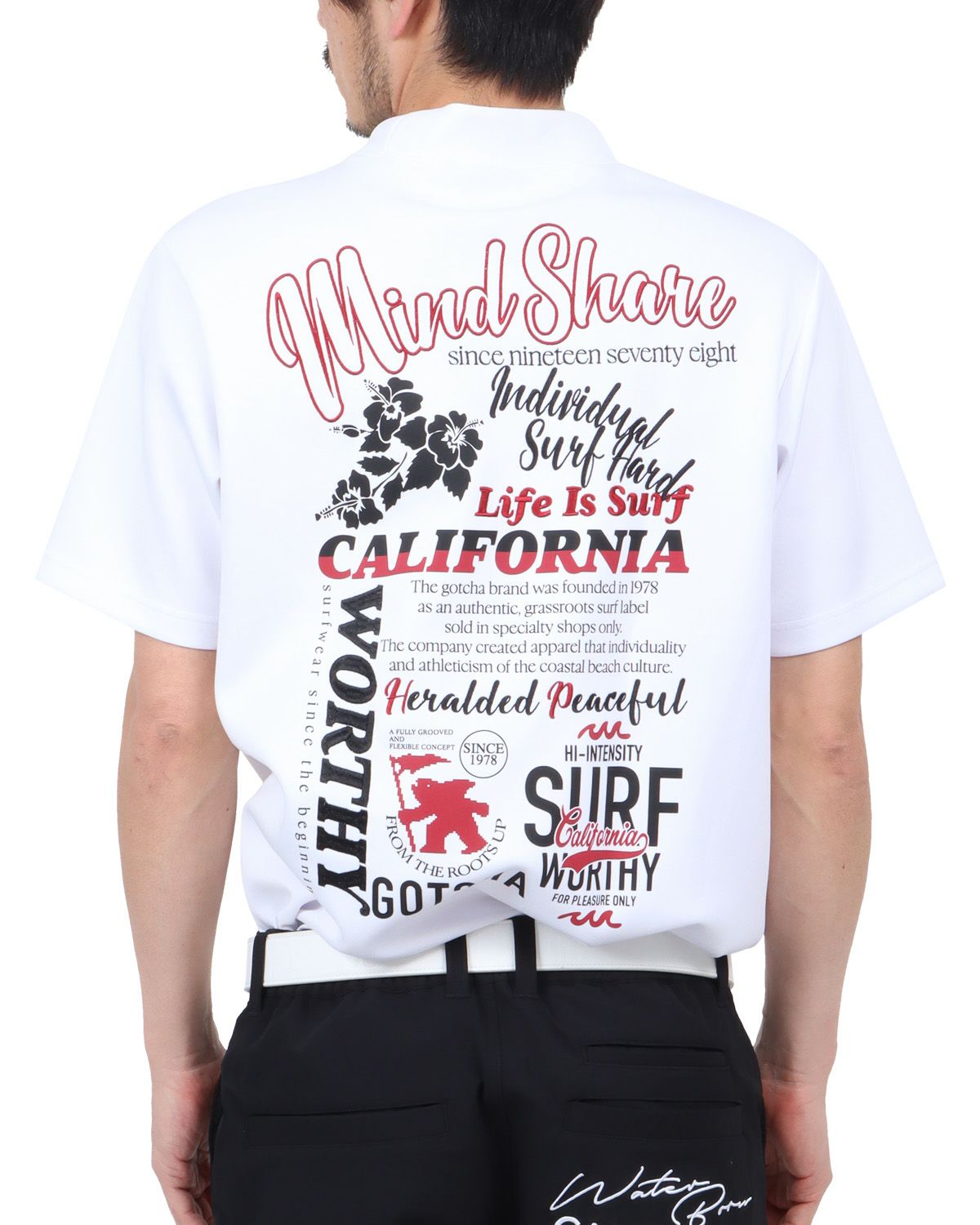 ホワイト：180cm67kg(Lサイズ着用)