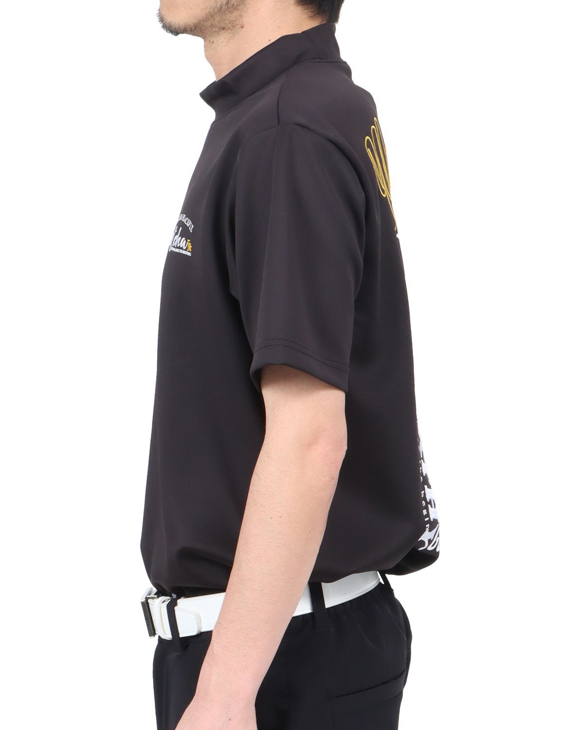 イエロー：180cm67kg(Lサイズ着用)