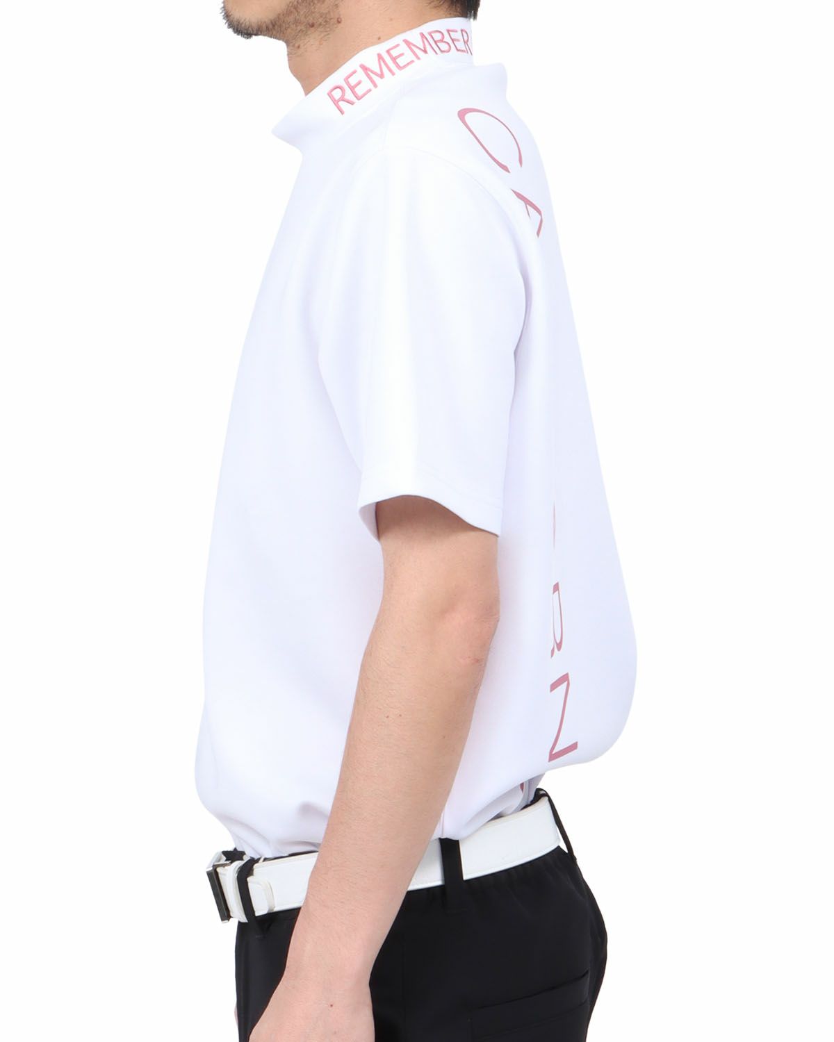 ホワイト：180cm67kg(Lサイズ着用)