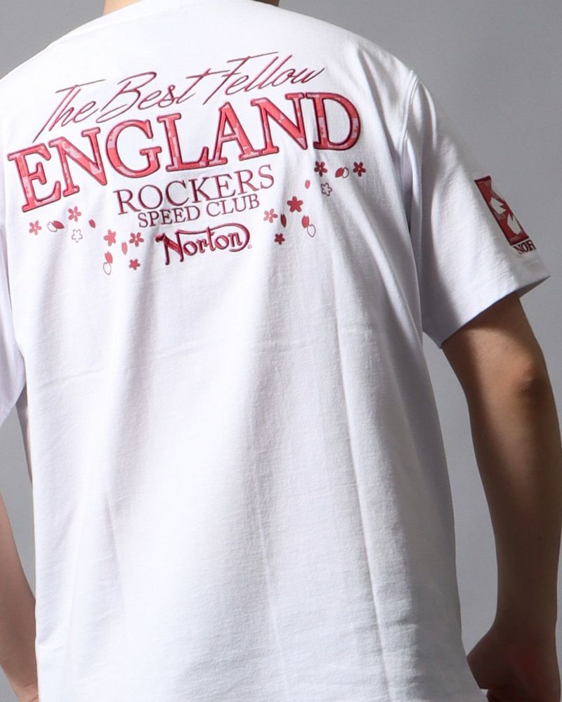 ホワイト：178cm/75kg(Lサイズ着用)