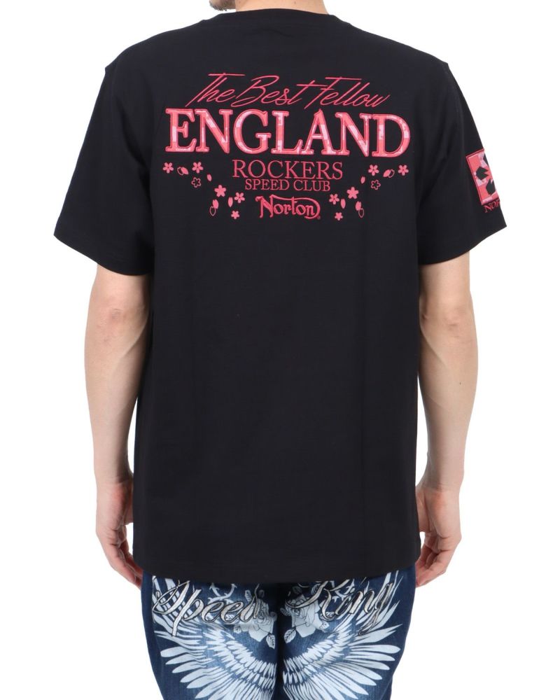 ブラック：180cm67kg(Lサイズ着用)