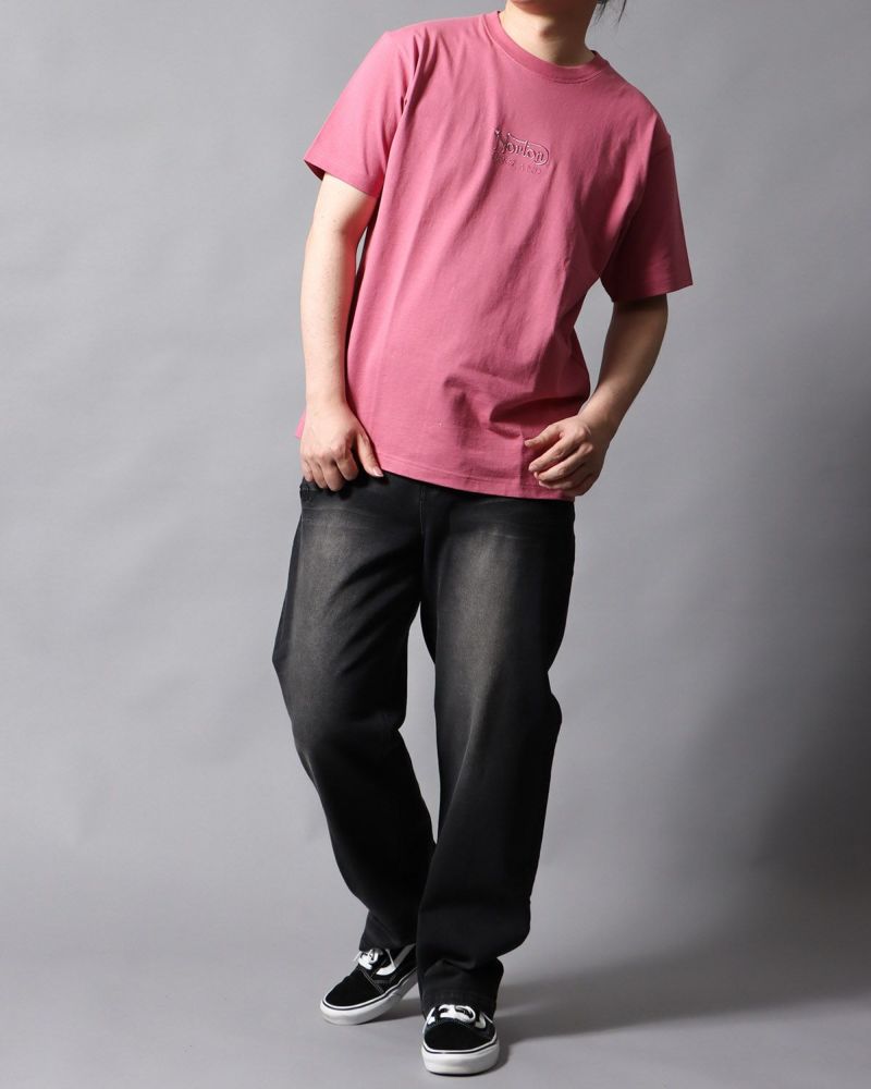 ピンク：178cm/75kg(Lサイズ着用)