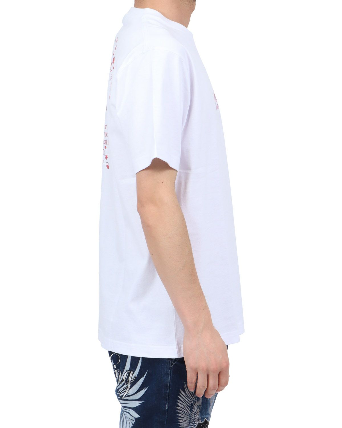 ホワイト：180cm67kg(Lサイズ着用)