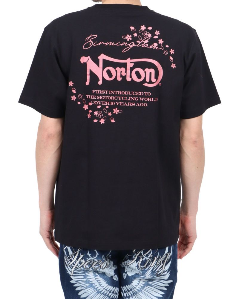 ブラック：180cm67kg(Lサイズ着用)