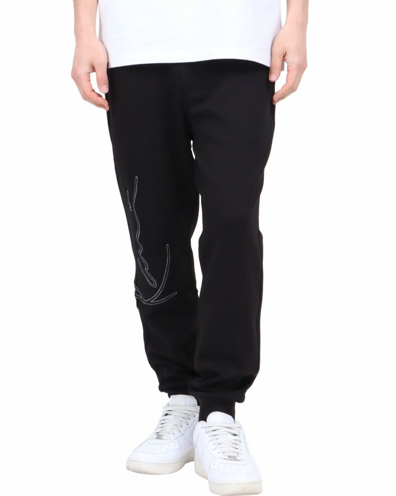 ブラック：180cm67kg(Mサイズ着用)