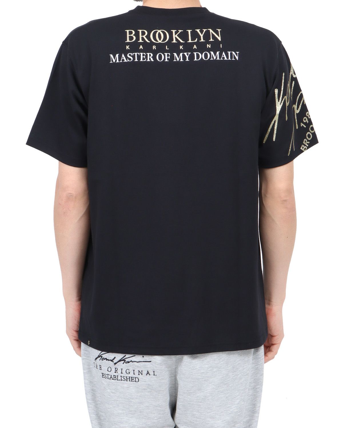 ブラック：180cm67kg(Lサイズ着用)