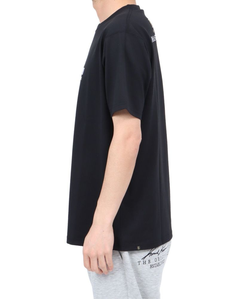 ブラック：180cm67kg(Lサイズ着用)