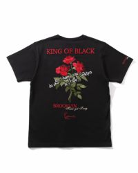 ブラック