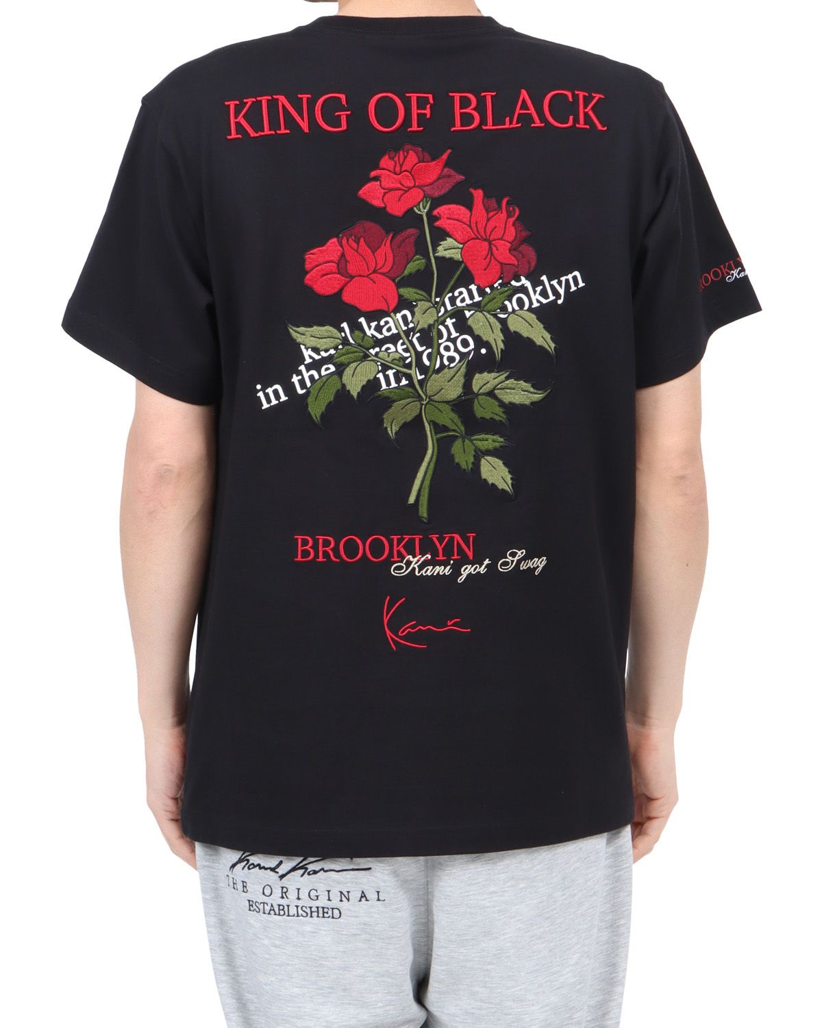 ブラック：180cm67kg(Lサイズ着用)