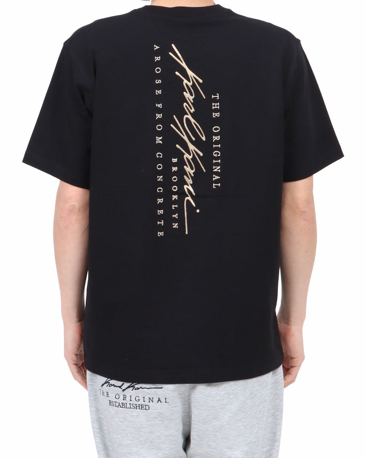 ブラック：180cm67kg(Lサイズ着用)