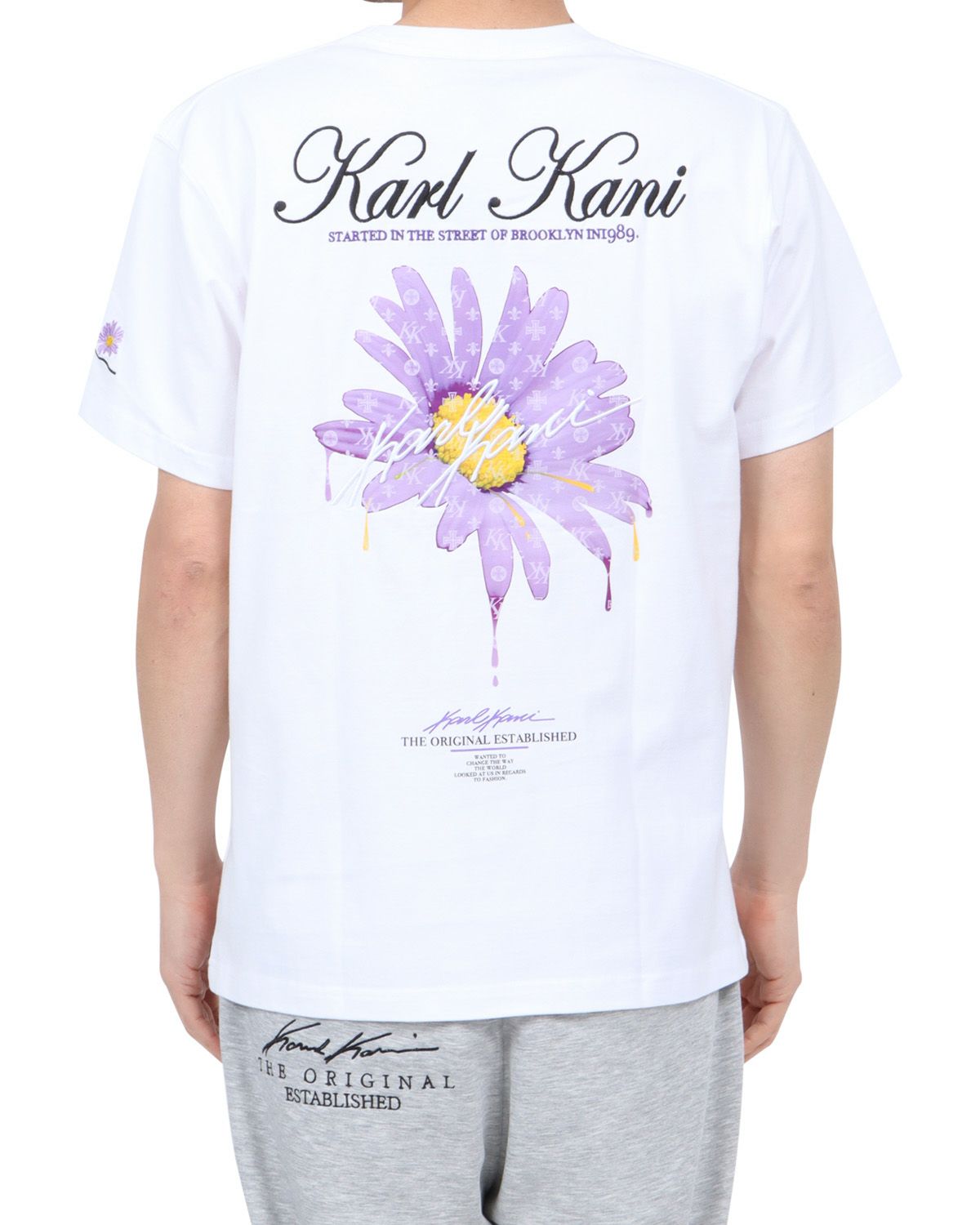 ホワイト：180cm67kg(Lサイズ着用)