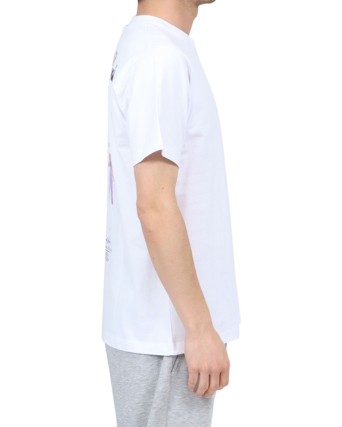 ホワイト：180cm67kg(Lサイズ着用)