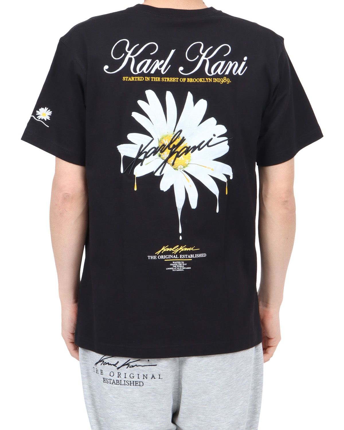 ブラック：180cm67kg(Lサイズ着用)