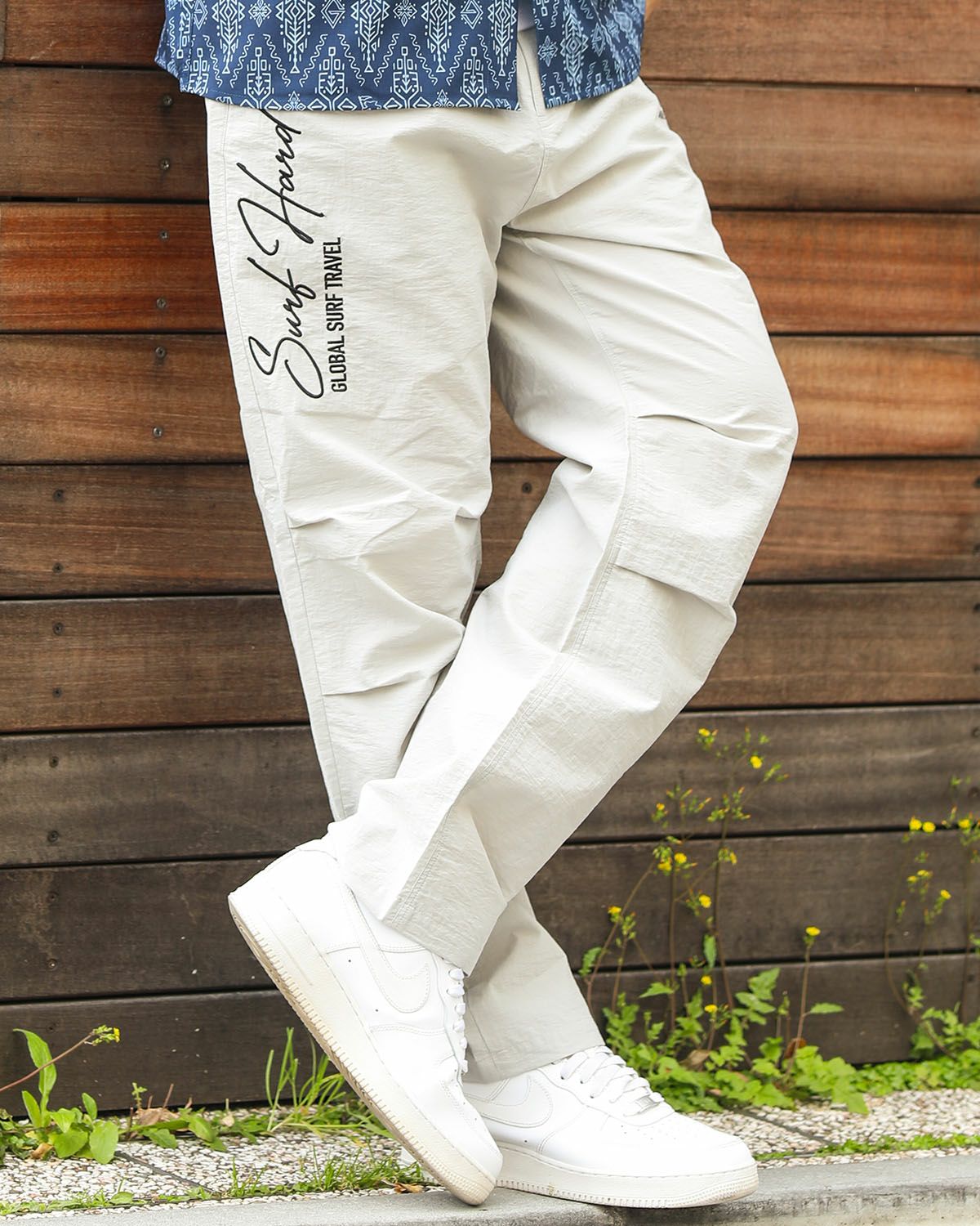 ライトグレー：183cm/70kg(Lサイズ着用)