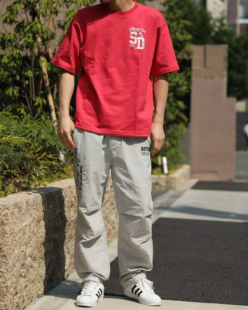 ライトグレー：168cm/56kg(Lサイズ着用）