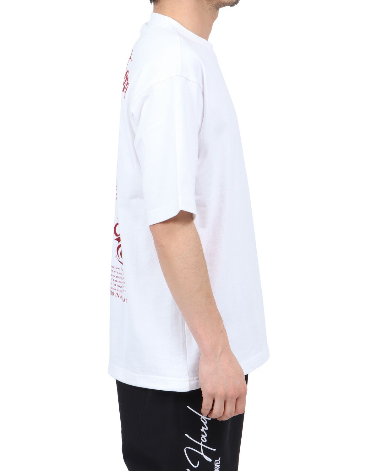 ホワイト：180cm67kg(Lサイズ着用)