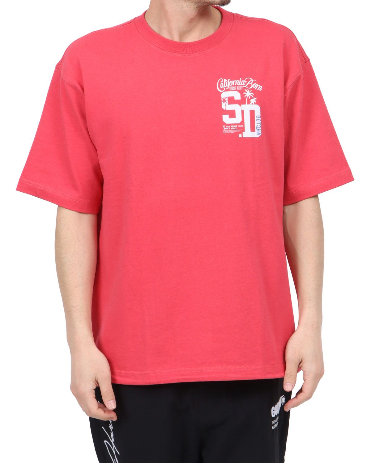 ピンク：180cm67kg(Lサイズ着用)